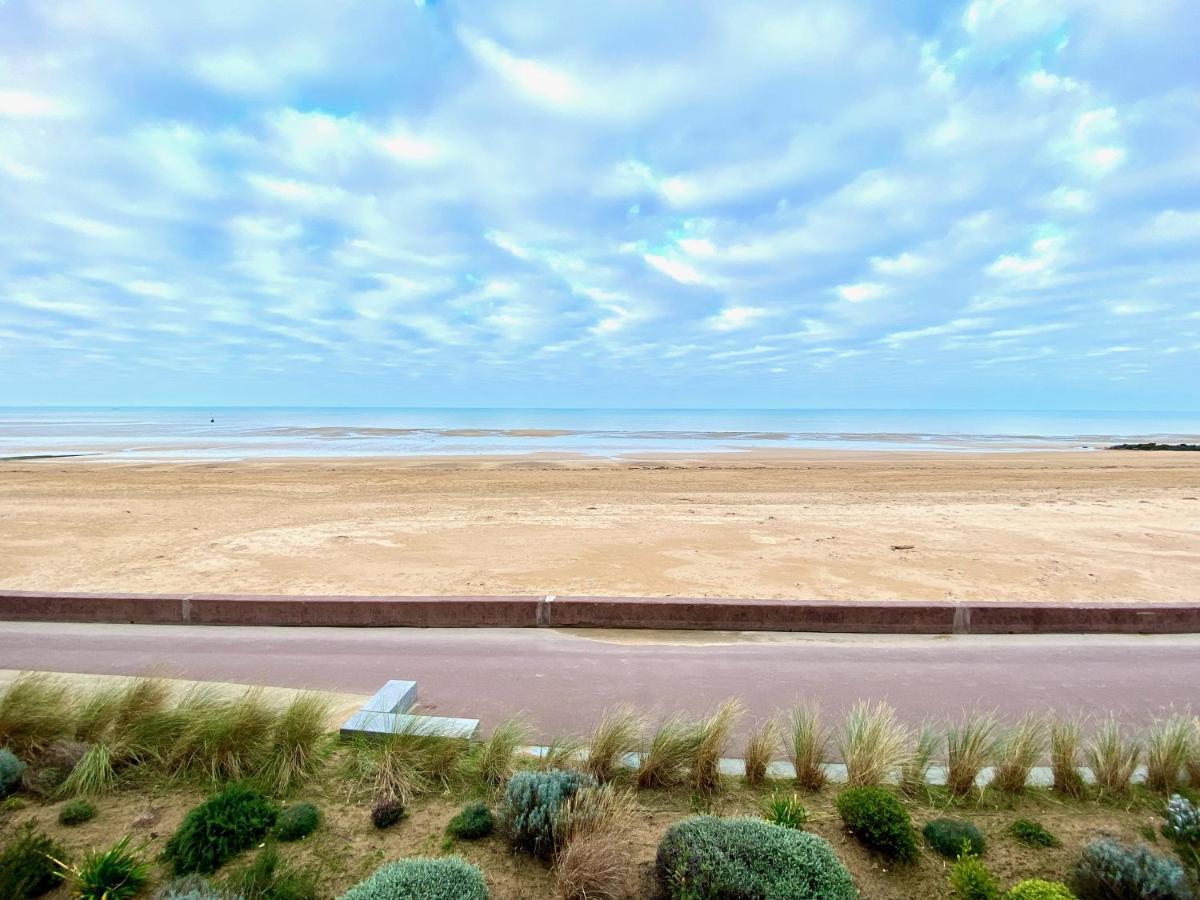 Acamar, Appartement En Front De Mer Avec Parking Privee Courseulles-sur-Mer Zewnętrze zdjęcie